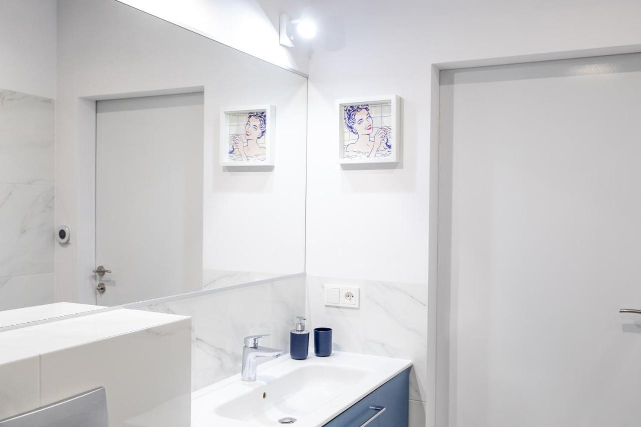 Apartament Z Basenem "Przy Morzu" Rewal Luaran gambar